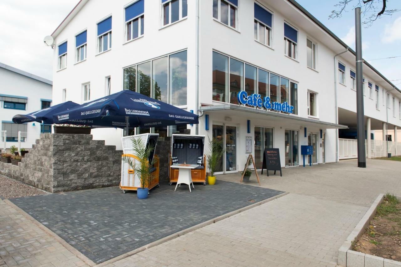 מלון Halle  Cafe & Mehr מראה חיצוני תמונה