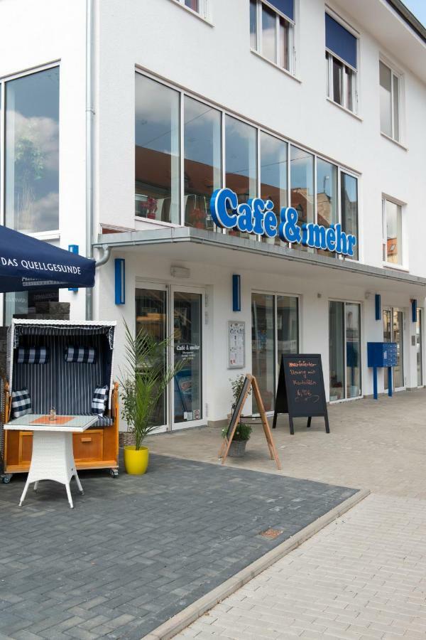 מלון Halle  Cafe & Mehr מראה חיצוני תמונה